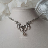 [IDLE Shuhua Necklace] Love Goth Bat Chain Semi Choker Necklace