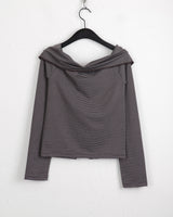 Willin ストライプ ボタン スリット オフショルダー T シャツ