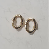 ノッティドオーバルリングピアス