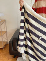 Retro stripe microfiber lamb fleece blanket - 100x150cm - Black