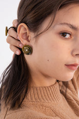 ボタンピアス/Merry,Motive signature button earring (Khaki)