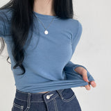 エクステンデッドスリーブラウンドネックTシャツ