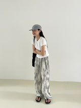 Delicate pattern round neck knit t 