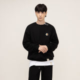 [UNISEX] Flower bear embroidery smile white clip sweatshirt (6658486435958)