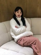 Fluffy fleece zip-up jacket