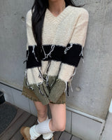 Tassel coloring stripe knit