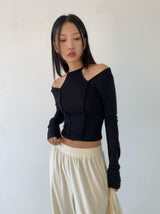 Chewing halter slit tee