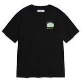 UNI YOUTHHOSTEL GRAPHIC T-SHIRT [BLACK]