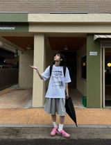 フローリングレタリング半袖Tシャツ (2 color)