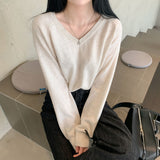 [Bellide made] Soft loose V-neck knitwear
