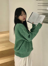 リリカルツイストニット