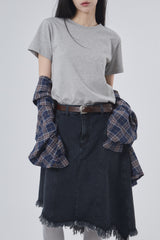 コンフォータブルチャームラウンドネックTシャツ