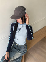 Cima Nagrang strap color combination cropped hooded T-shirt