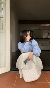 Back point shoulder puff collar blouse