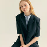 クロップアンバルハーフスリーブジャケット / Crop Unbal Half Sleeve Jacket (Black)