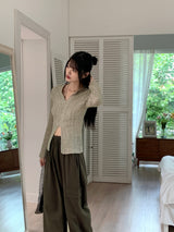 Nalky Bokashi V-neck slit long-sleeve knit