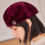 VA Square Stud Octagon Velvet Beret / Burgundy