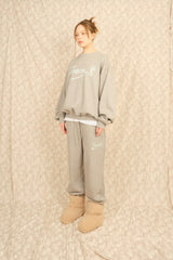 フローラルスウェットシャツ/FLORAL SWEATSHIRT