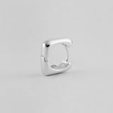 SQ ROUND EAR (6669340049526)