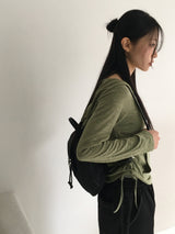 Elt ボカシシャーリングストラップスリムフードTシャツ
