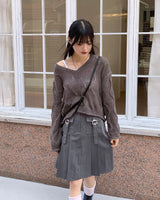 Siren Wave Punching Layered V-neck Cropped Long-Sleeved Knitwear