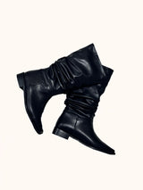 Square wrinkle middle boots 