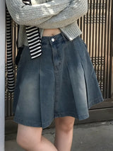 Mickey two tuck mini skirt