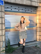 Abril loose fit v-neck knit 