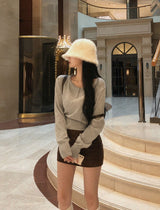 [BELLIDE MADE] Soft button long-sleeve knitwear