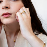 Madeleine ring (2COL) (6655026462838)