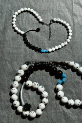 Dot Blue Roses Necklace