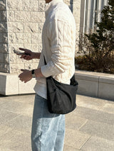 ローワーツイストセミジップアップニットウェア / Lower Twisted Semi-Zip-Up Knitwear (4 colors)