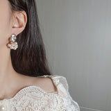 Pearl Bouquet Piercing - Modern ver.