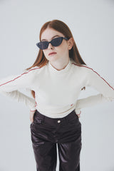 カラーラインハーフネックTシャツ / Color Line Half Neck T-Shirt [Ivory]
