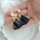 パリジェンヌピアス / Parisienne Piercing - Black (Han Jihyun, CSR Sua Piercing)