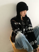 Beorose jacquard pattern hooded knit zip-up