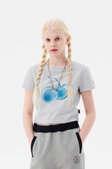 ビッグチェリーホットフィックスポイントクロップTシャツ / BIG CHERRY HOTFIX POINT CROP T-SHIRT [MELANGE GRAY]