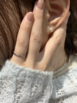 [92.5silver] ブラックラインパールピアス