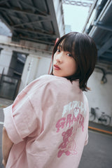 コラボレーションロゴTシャツ / PUBLUX × GRAVER - PINK