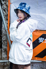 コラボレーションフーディ（白）I HATSUNE MIKU × Emergenci (4637572038774)