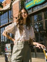 フローラルフリルピンクボタンブラウス / Floral Frill Pink Button Blouse