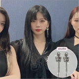  Urban Chic Butterfly Piercing (Kep1er Yeseo, LOONA Yves, Dreamcatcher Yoohyeon, Jiyu Earrings)