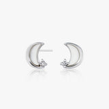 クレッセントムーンピアス