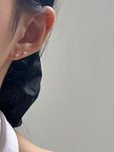 [92.5silver] grab pearl earrings