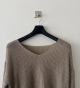 Dense V neck knit