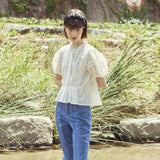 ラッフルレーストラックブラウス/[LINE] Ruffle Lace Tuck Blouse