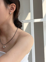 [92.5silver] matt heart one-touch earrings (wide ver.)