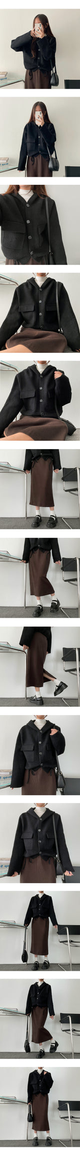 Canine Back Open V-neck Knit Skirt