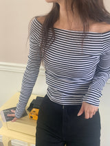 ストライプオフショルダーロングスリーブTシャツ