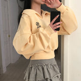 [New spring product 10%][BELLIDE MADE]襟付きクロップド刺繍スウェットシャツ